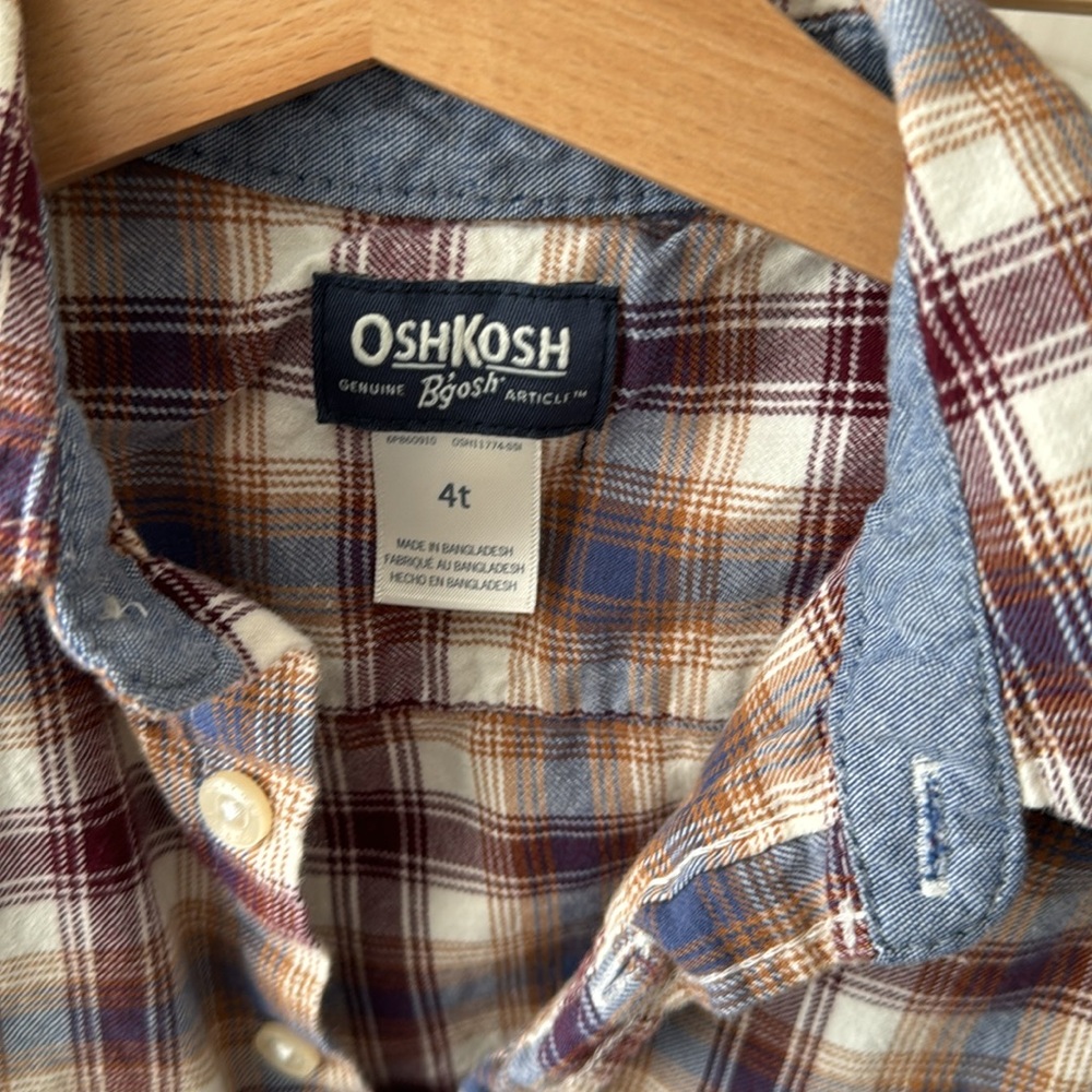 Bundle button downs - Picture 3 of 4